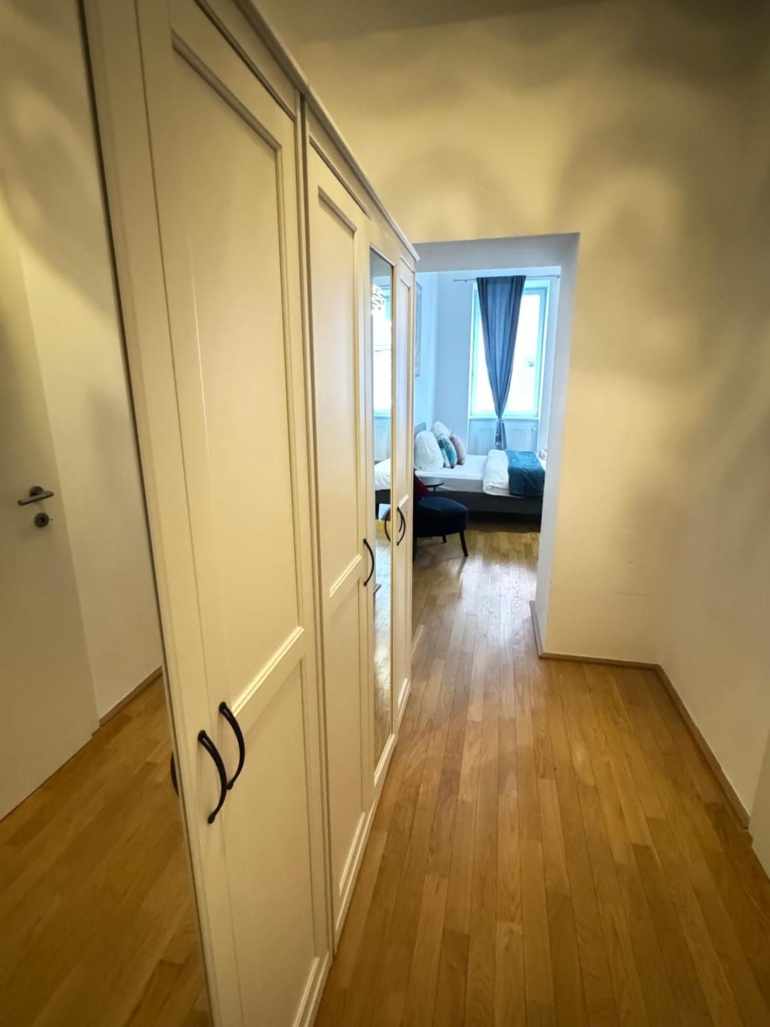 Charming Flat & Balcony Near Central Station L Bg5 Vienna Luaran gambar