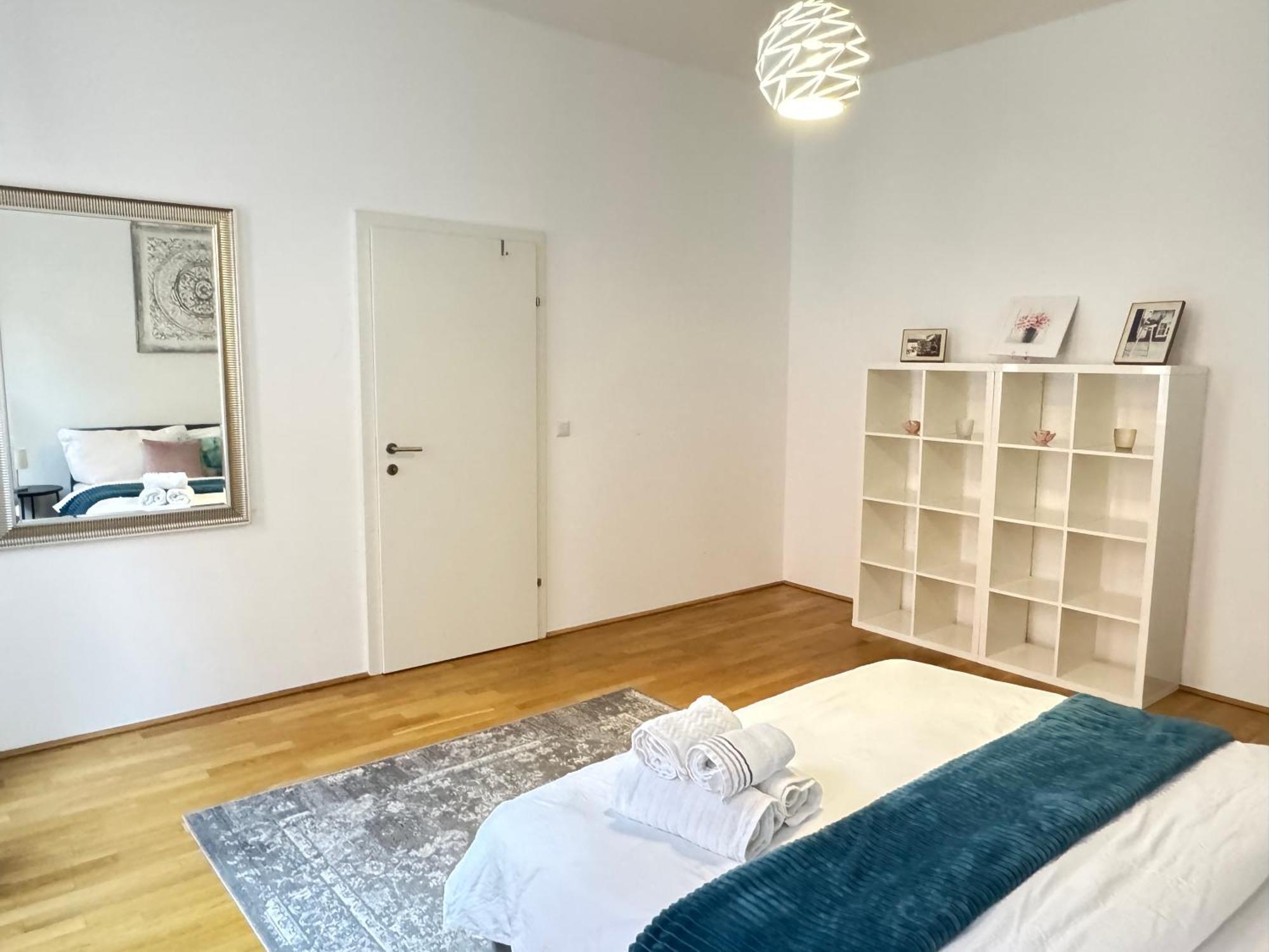 Charming Flat & Balcony Near Central Station L Bg5 Vienna Luaran gambar