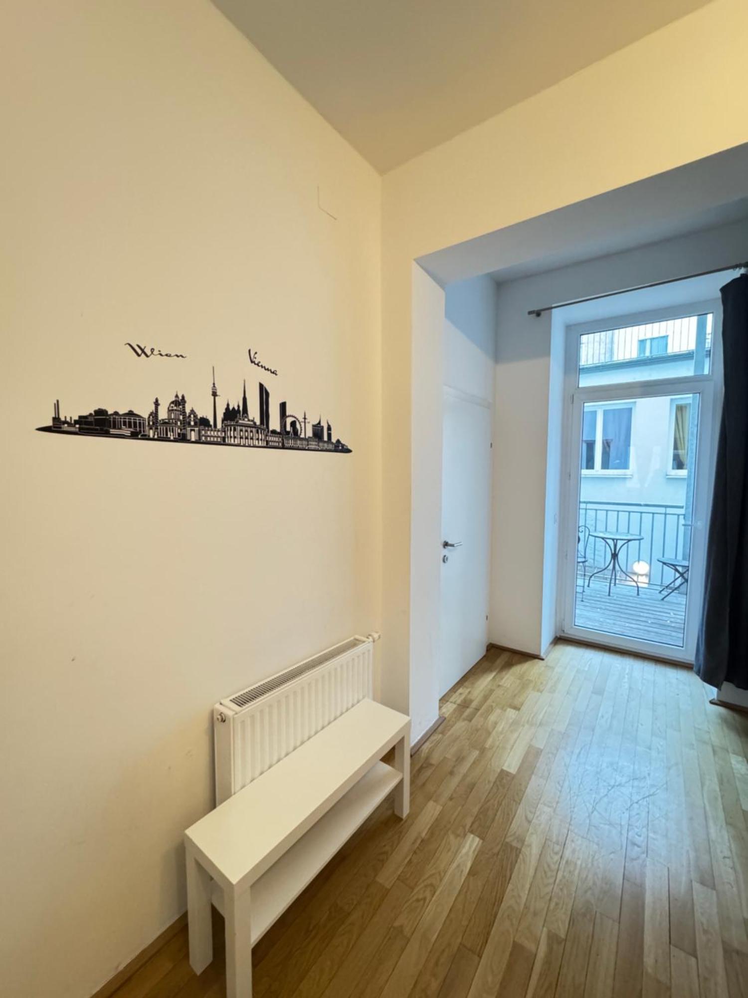 Charming Flat & Balcony Near Central Station L Bg5 Vienna Luaran gambar